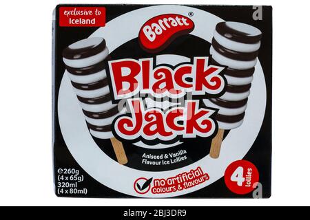 Boîte de langoules de glace à l'anis et à la vanille Barratt Black Jack, exclusives à l'Islande, isolées sur fond blanc Banque D'Images