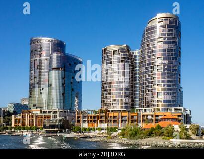 Hôtel Carlton Ritz et tours d'appartements de luxe sur Elizabeth Quay Perth Australie occidentale. Banque D'Images