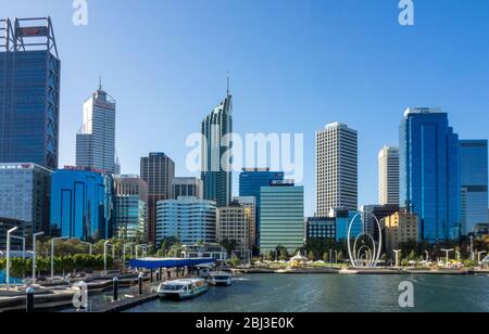Elizabeth Quay et Perth CBD Skyline Australie occidentale. Banque D'Images