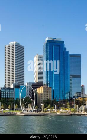 Elizabeth Quay et Perth CBD Skyline Australie occidentale. Banque D'Images