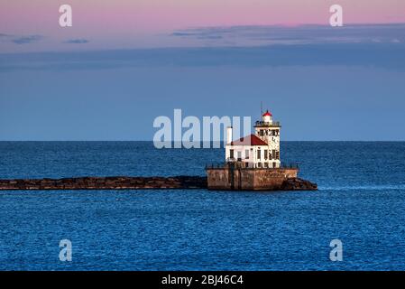 Phare d'Oswego West Pierhead à New York. Banque D'Images