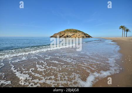 Playa de Nares le matin. Le long de la côte de Mazarrón. Murcie. Espagne. Banque D'Images