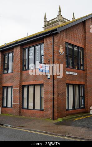 Worcester, Royaume-Uni - 15 mars 2020 : l'Église communautaire de l'Armée du Salut s'appuyant sur la Trinité Banque D'Images