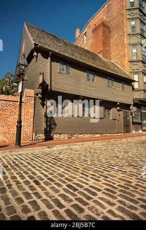 Paul Revere la célèbre résidence des héros de la guerre révolutionnaire a restauré la maison de l'ère coloniale le long de la piste de la liberté dans le nig pavé historique du nord-fin Banque D'Images