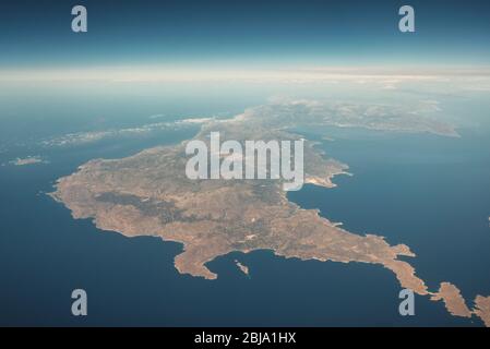 Vue aérienne de la Crète, la plus grande des îles grecques et l'une des plus grandes îles de la mer Méditerranée Banque D'Images