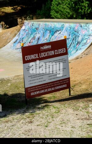 Parc de skate et de vélo fermé dans le cadre des restrictions de Covid-19 Banque D'Images