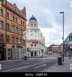 LockDown London, 29 avril 2020 : une route calédonienne vide à Kings Cross, montrant l'impact du verrouillage sur la circulation à Londres Banque D'Images