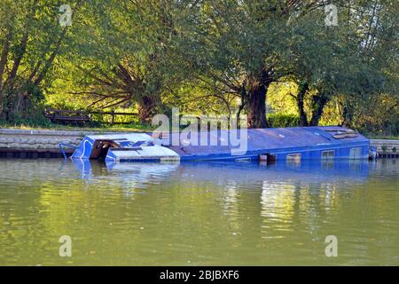 Bateau à truque sur la Tamise à Oxford, Oxfordshire, Royaume-Uni Banque D'Images