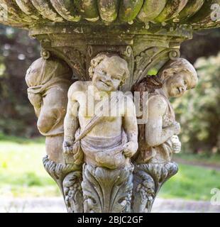 Sculpture de chérubin Banque D'Images