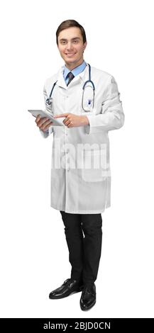 Jeune médecin avec tablette sur fond blanc Banque D'Images