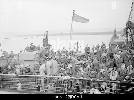 L'évacuation de Dunkerque, appelée opération Dynamo et aussi appelée le miracle de Dunkerque, a été l'évacuation des soldats alliés pendant la seconde Guerre mondiale des plages et du port de Dunkerque, dans le nord de la France, entre le 26 mai et le 4 juin 1940. Banque D'Images