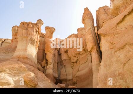 Formation naturelle de roches et de grottes dans la région orientale d'Al Hasa en Arabie Saoudite Banque D'Images