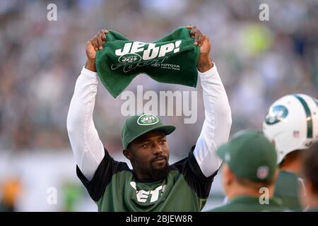 20 octobre 2013 : Santonio Holmes, grand récepteur des jets de New York, réagit avec les fans au cours de la deuxième moitié d'une semaine 7, l'AFC East match entre le New Eng Banque D'Images