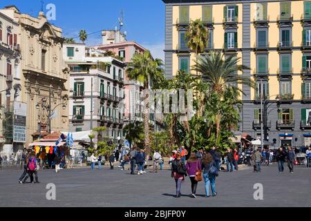 Piazza Dante à Naples, Campanie, Italie, Europe Banque D'Images