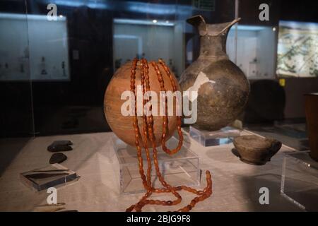 New Delhi / Inde - 26 septembre 2019: Poterie ancienne de la civilisation de la vallée de l'Indus au Musée national de l'Inde à New Delhi Banque D'Images