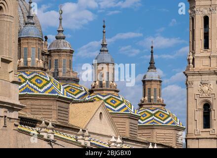 Cathédrale-Basilique notre-Dame du pilier alias Basílica de Nuestra Señora del Pilar à Saragosse, Espagne, Europe Banque D'Images