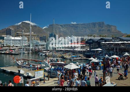 Victoria et Alfred Waterfront, et Table Mountain, le Cap, Afrique du Sud Banque D'Images