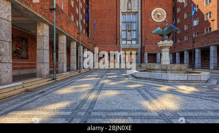 Bâtiment de l'hôtel de ville d'Oslo en Norvège Banque D'Images