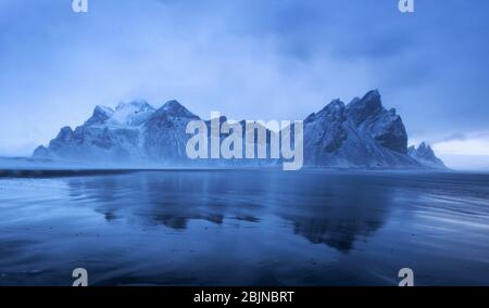Vestrahorn, péninsule de Stokknes, Islande Banque D'Images