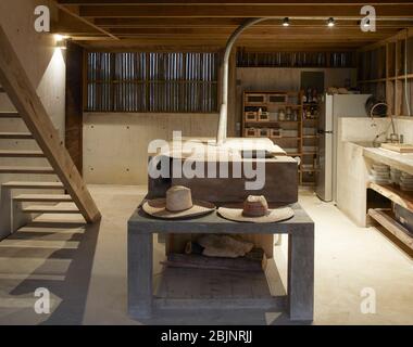 Intérieur de la cuisine. Casa Naila, Puerto Escondido, Mexique. Architecte: BAAQ, 2020. Banque D'Images