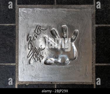 La handprint de Sylvester Stallone, Cannes Walk of Fame, Côte d'Azur, Provence, France. Banque D'Images