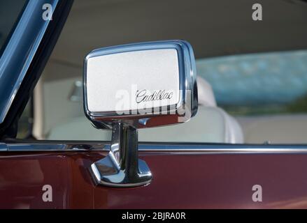 Berline DeVillle 1973 de Cadillac, voiture de luxe américaine classique Banque D'Images