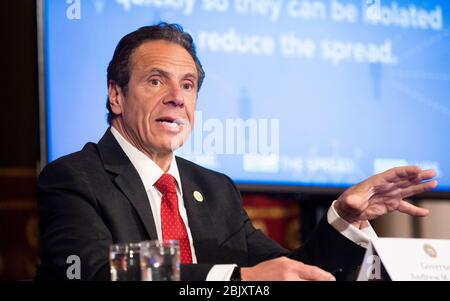 Albany, NY, États-Unis. 30 avril 2020. 30 avril 2020 - Albany, NY, États-Unis: Le gouverneur de New York, ANDREW CUOMO (D), a pris la parole lors d'une conférence de presse au Capitole de l'État. Crédit: Michael Brochstein/ZUMA Wire/Alay Live News Banque D'Images