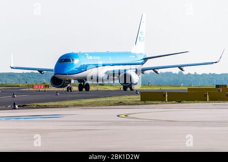 Francfort Allemagne 16.05.18 KLM Royal Dutch Airline avion Boeing à partir de l'aéroport prêt pour le décollage. Banque D'Images