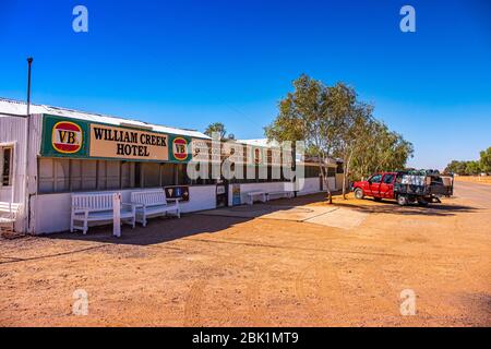 William Creek Hotel and Pub, Oodnadatta Track, Outback, Australie méridionale, Australie. Banque D'Images