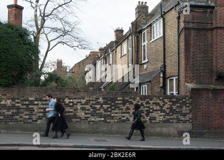 Artistes Talgarth Road West Kensington Barons court St Pauls Studios 135 Talgarth Rd, Hammersmith, London W14 9DA par Frederick Wheeler Architect Banque D'Images