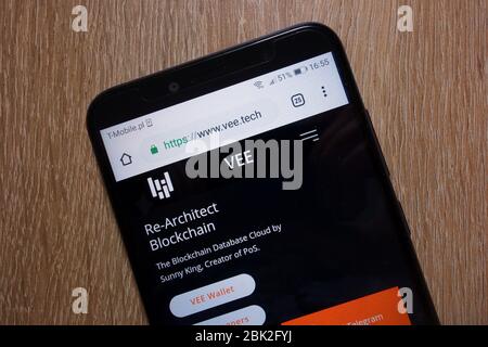 Site Web de crypto-monnaie VEE affiché sur le smartphone Banque D'Images