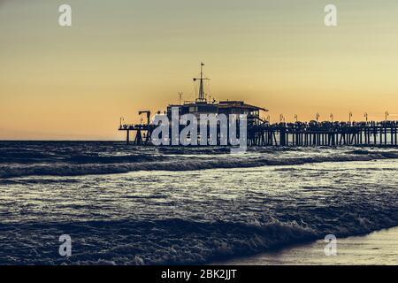Santa Monica, Los Angeles, Californie, États-Unis - 22 juillet 2019 : jetée de Santa Monica Banque D'Images