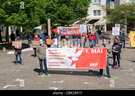 Manifestation le 1er mai, à Weberplatz à Essen, une alliance de partis et de groupes de gauche avait, en deuxième instance, devant l'OGG Münster Steptechier Banque D'Images