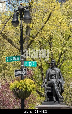 William Henry Seward, statue, Madison Square Park, New York City, USA Banque D'Images