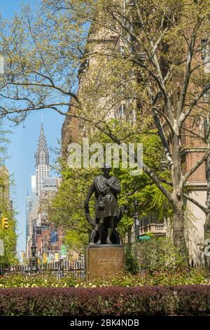 Edwin Booth Statue à Gramercy Park, NYC, USA Banque D'Images