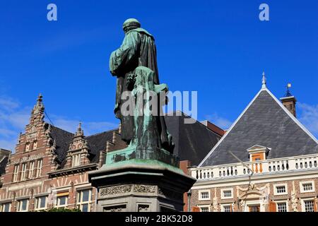 Statue de Laurens Janszoon Coster, Grote Markt (place centrale), Haarlem, Pays-Bas, Europe Banque D'Images