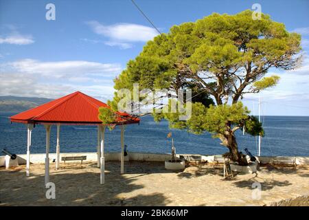 Le kiosque (Periptero) sur l'île d'Hydra, Grèce. Banque D'Images
