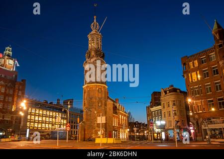 La tour Munt à Amsterdam, Pays-Bas au coucher du soleil Banque D'Images