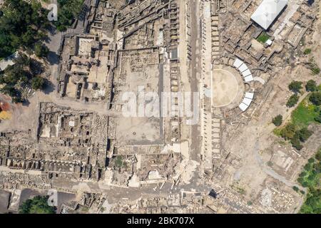 Vue aérienne des ruines antiques de Beit Shean, Israël. Banque D'Images