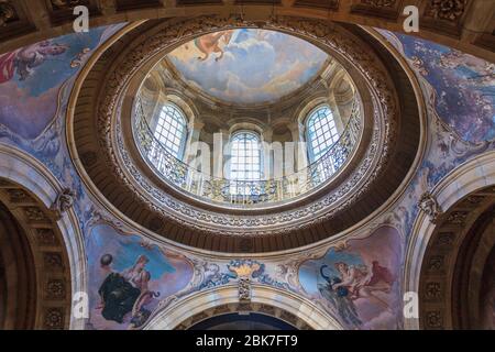 Le plafond en dôme peint dans le Grand Hall du Château Howard, dans le Yorkshire, en Angleterre Banque D'Images