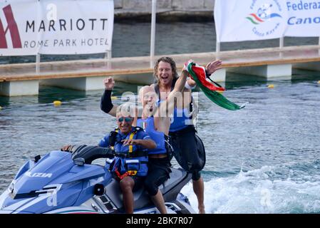 Championnat du monde de Canoe Polo – FINALE Italie contre France – 4 septembre 2016, tenu à Syracuse, dans le magnifique paysage de l'Ortigia. Sicile, Italie Banque D'Images