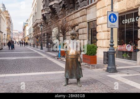 La statue de Fat Polieman à Budapest, en Hongrie Banque D'Images