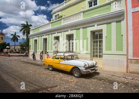 Chevy vintage au patrimoine mondial de l'UNESCO Trinidad, Cuba Banque D'Images