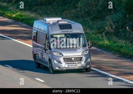 2019 Fiat Chausson Twist 594 argent; véhicules routiers pour véhicules, véhicules routiers sur les routes britanniques, moteurs, véhicules routiers sur l'autoroute Banque D'Images