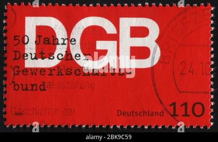 ALLEMAGNE - VERS 1999: Cachet imprimé par l'Allemagne, montre la Fédération allemande des syndicats, vers 1999. Banque D'Images