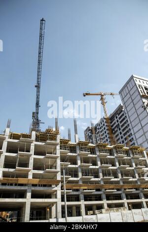 Construction d'un gratte-ciel depuis le bas Banque D'Images