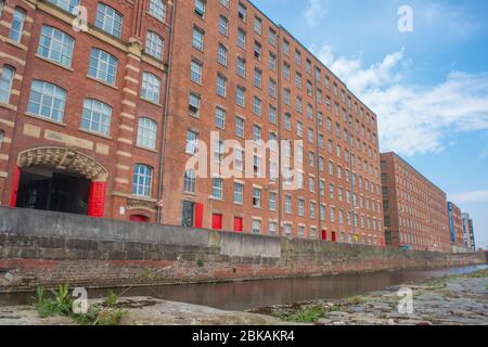 Royal Mill, qui est situé à l'angle de Redhill Street et Henry Street, Ancoats, à Manchester, en Angleterre. Banque D'Images