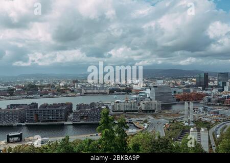 paysage urbain en norvège par beau temps Banque D'Images