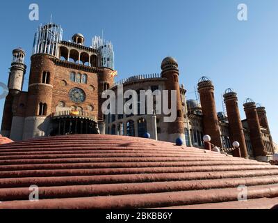 Cathédrale de Justo Gallego faite à la main pendant des décennies par Justo Gallego Martínez à Mejorada del Campo, Madrid, Espagne, Europe Banque D'Images