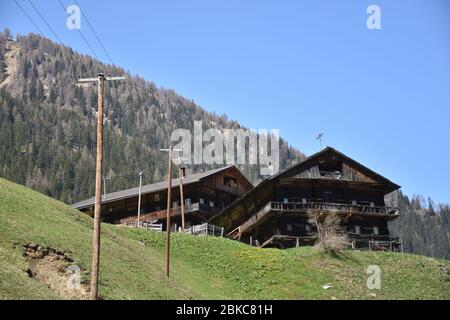 Osttirol, Villgraten, Innervillgraten, Villgratental, Lienz, Pustertal, Arntal, Bauernhof, Bergbauernhof, Landwirtschaft, Alm, Wiese, Hang, Futterweid Banque D'Images